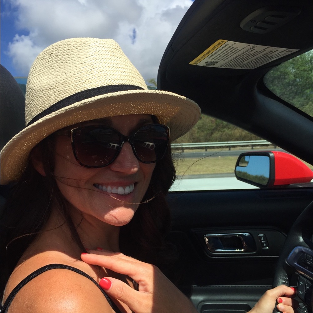 Meet your Posher, Christi